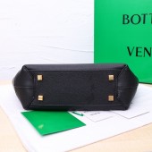 ボッテガ ヴェネタ 新作＆送料込 財布 BV6005