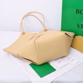 ボッテガ ヴェネタ 新作＆送料込 財布 BV6006