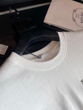 プラダ tシャツ 新作 新品同様超美品 通販＆送料 PRADA0137
