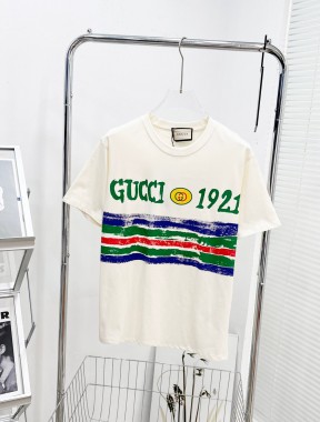 グッチ tシャツ 新作 新品同様超美品 通販＆送料 GYIF0137
