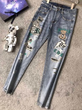 ルイヴィトン ジーパン 新作 新品同様超美品 通販＆送料 LVTX0157