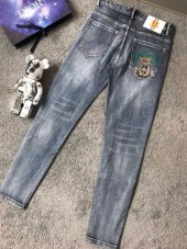 ルイヴィトン ジーパン 新作 新品同様超美品 通販＆送料 LVTX0157