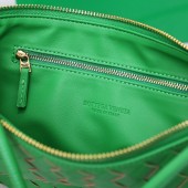 ボッテガ ヴェネタ 新作＆送料込 財布 BV701023