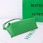 ボッテガ ヴェネタ バック 新作＆送料込 BV899