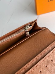 ルイヴィトン 財布 新作 人気 新品 通販＆送料込 M69700