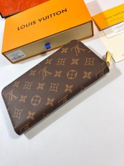 ルイヴィトン 財布 新作 人気 新品 通販＆送料込 M81544