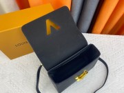 ルイヴィトン バッグ 新作 人気 新品 通販＆送料込 M50369
