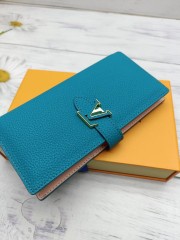 ルイヴィトン 財布 新作 人気 新品 通販＆送料込 M81367
