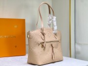 ルイヴィトン バッグ 新作 人気 新品 通販＆送料込 M44888