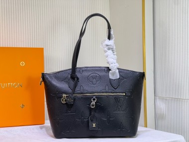 ルイヴィトン バッグ 新作 人気 新品 通販＆送料込 M44888