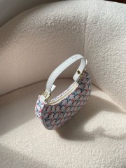 セリーヌ バッグ CELINE人気 新作＆送料込 新入荷 CE8001