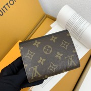 ルイヴィトン 財布 新作 人気 新品 通販＆送料込 M82398