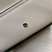 グッチ バッグ 人気 新作＆送料込 新入荷 GUCCI725215