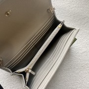 グッチ バッグ 人気 新作＆送料込 新入荷 GUCCI725215