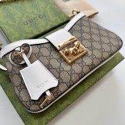グッチ バッグ 人気 新作＆送料込 新入荷 GUCCI811705