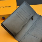 ルイヴィトン 財布 新作 人気 新品 通販＆送料込 M83383