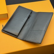 ルイヴィトン 財布 新作 人気 新品 通販＆送料込 M83383