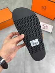 Hermes カジュアルシューズ 新作 本革 新品同様超美品 通販＆送料込 運動靴 男女性用 her074
